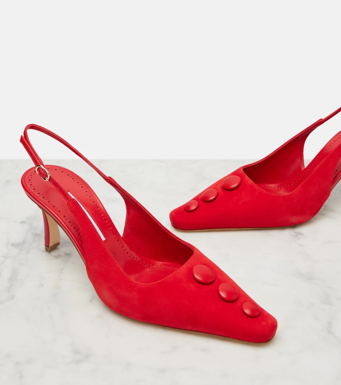 Manolo Blahnik - Alexa suede slingback pumps