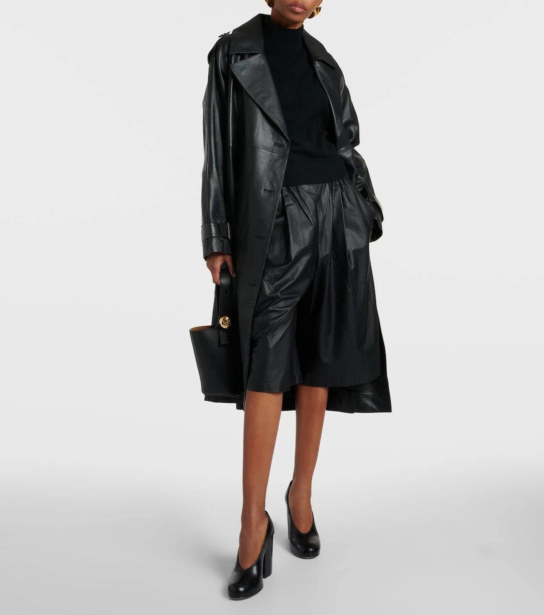 Yves Salomon - Leather Bermuda shorts
