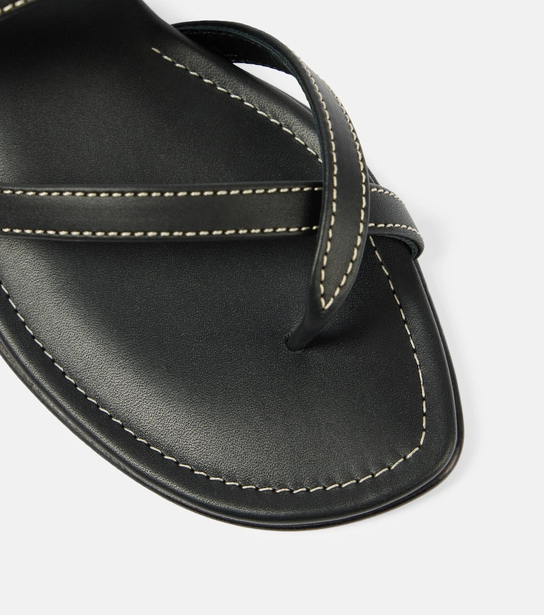 Manolo Blahnik - Susacru leather thong sandals