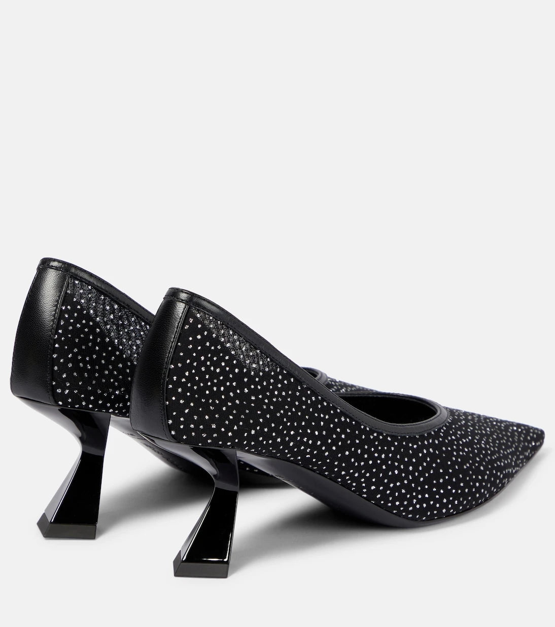 Nensi Dojaka - Mesh pumps
