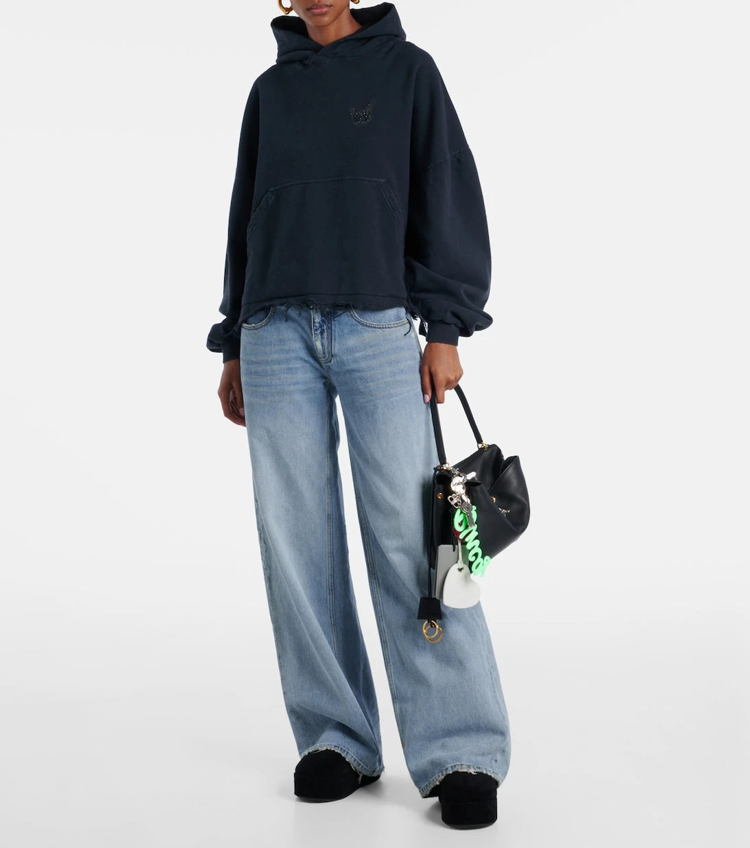 Balenciaga - حذاء ألاسكا مفتوح من الخلف بكعب بلاتفورم من جلد السويد