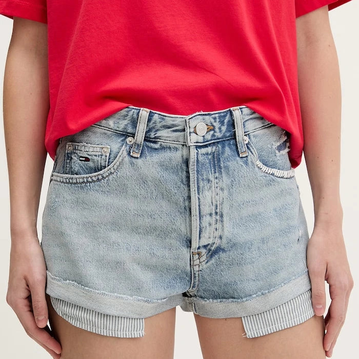 Tommy Jeans къс панталон дамски от деним