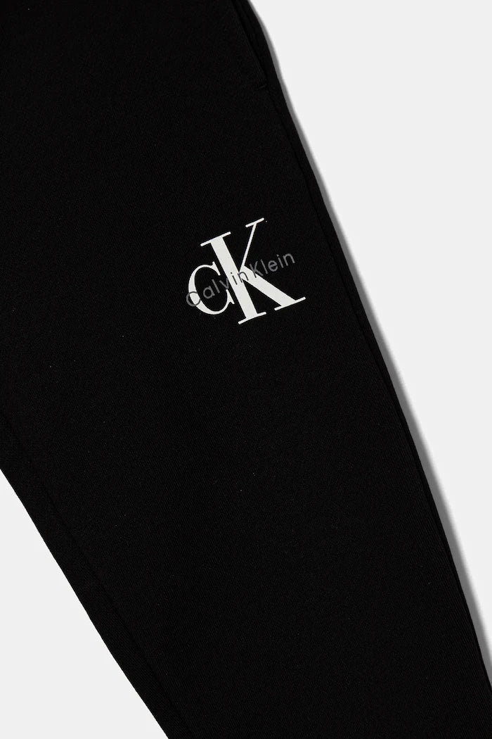 Детски спортен панталон Calvin Klein Jeans