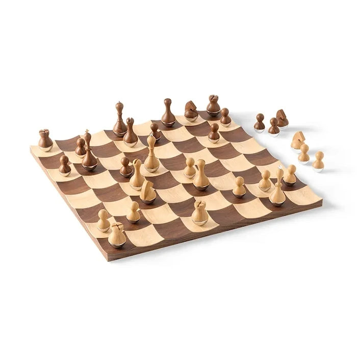 Шах Umbra Wobble Chess Set