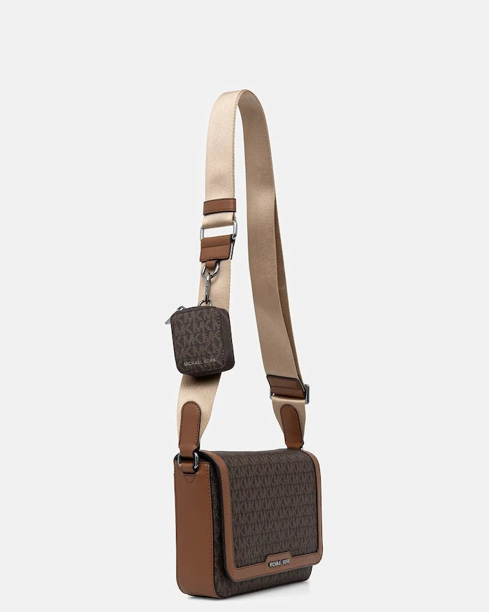 Michael Kors Omuz Çantası