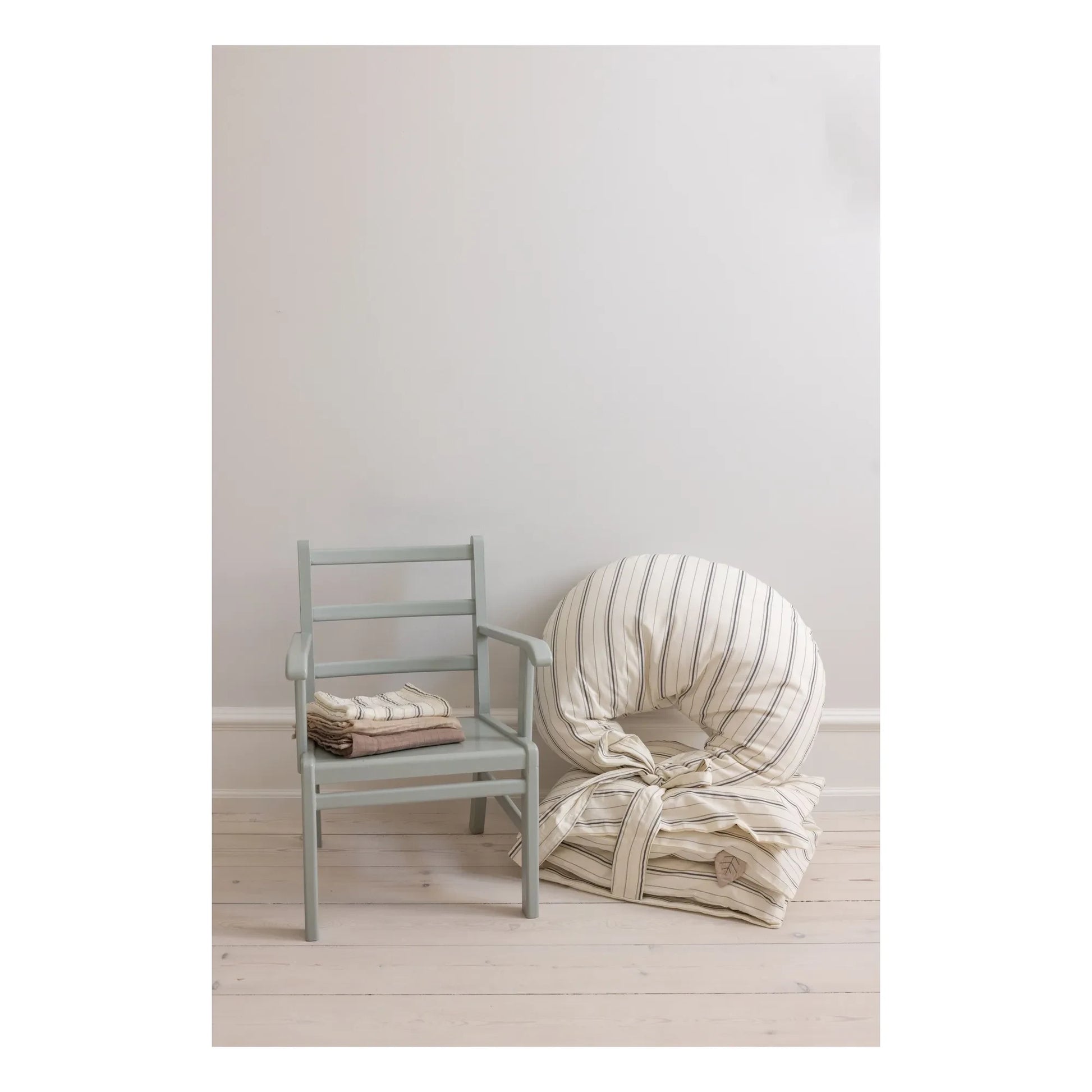 Sebra - Cream Stripe nursing pillow | Beige