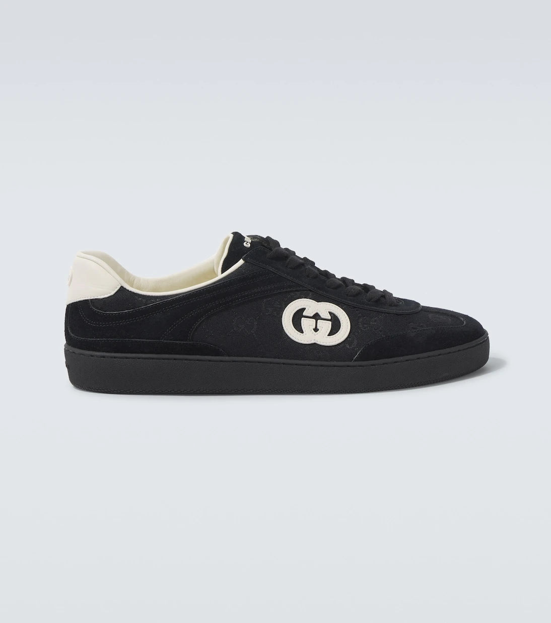 Gucci - حذاء سنيكرز G75 من الشمواه والقماش