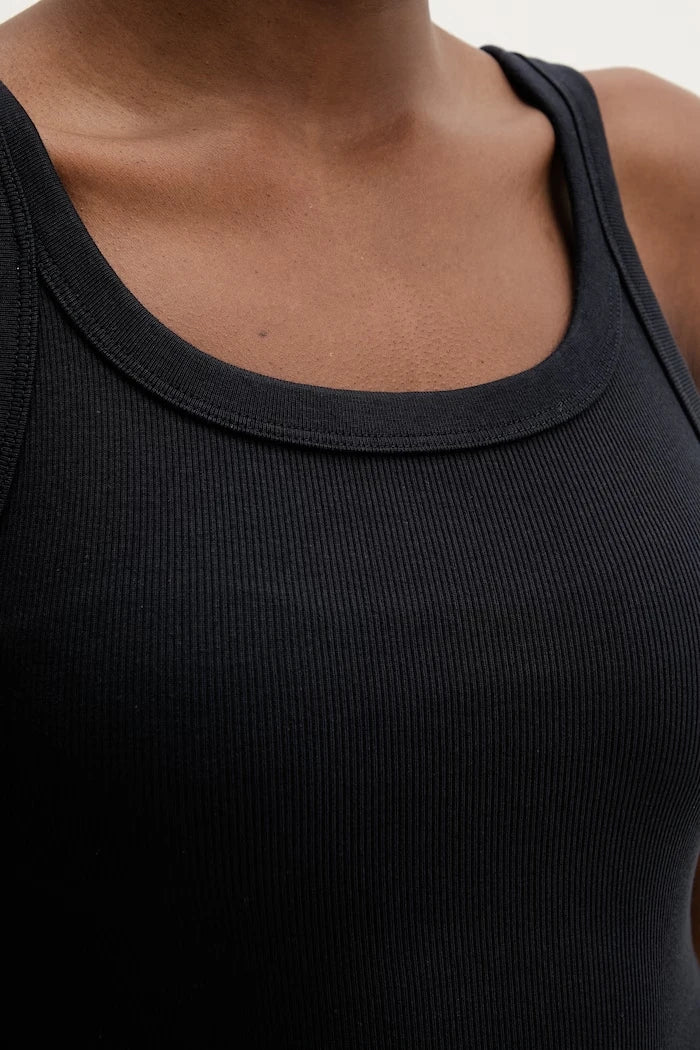 Levi's топ дамски ESSENTIAL RIBBED TANK