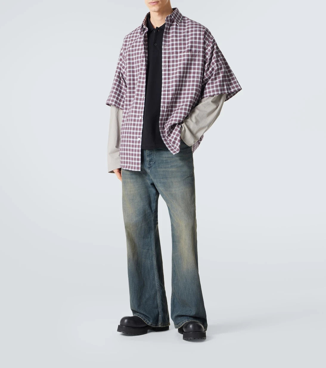 Balenciaga - حذاء البغل فينوم الجلدي
