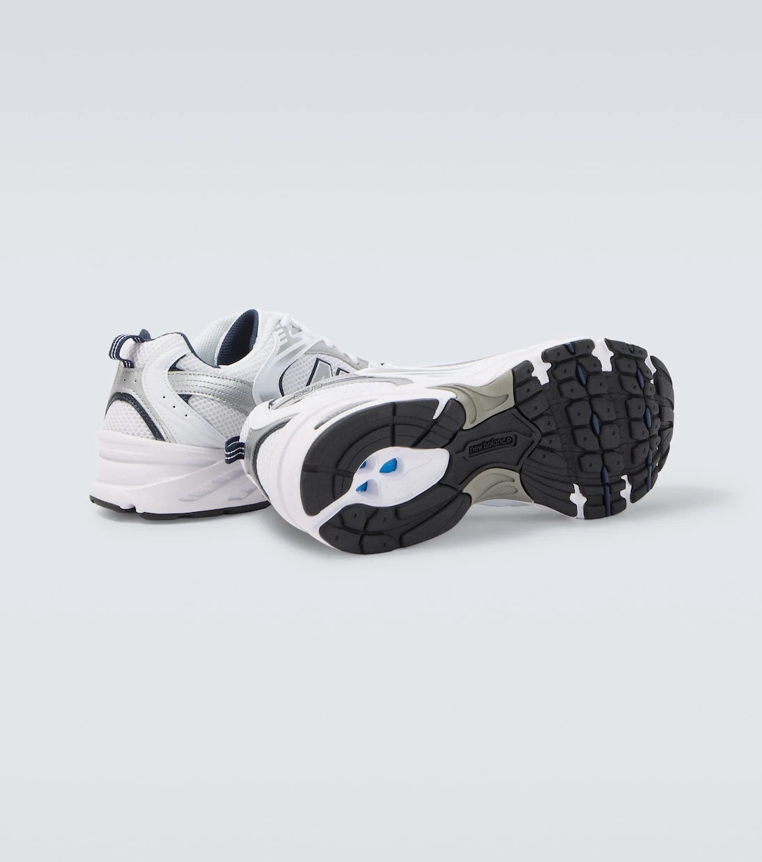 New Balance - حذاء رياضي 530