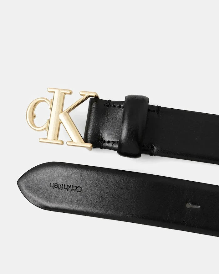 Calvin Klein kadın deri kemer
