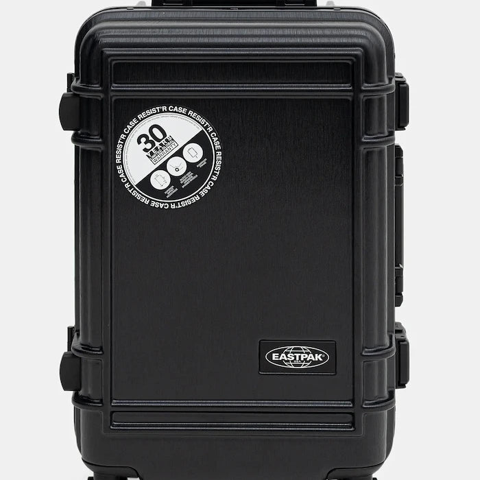 Куфар Eastpak RESIST'R CASE S
