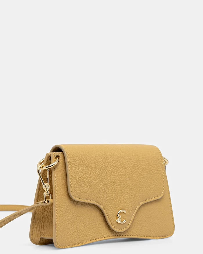 Coccinelle чанта crossbody дамска от кожа