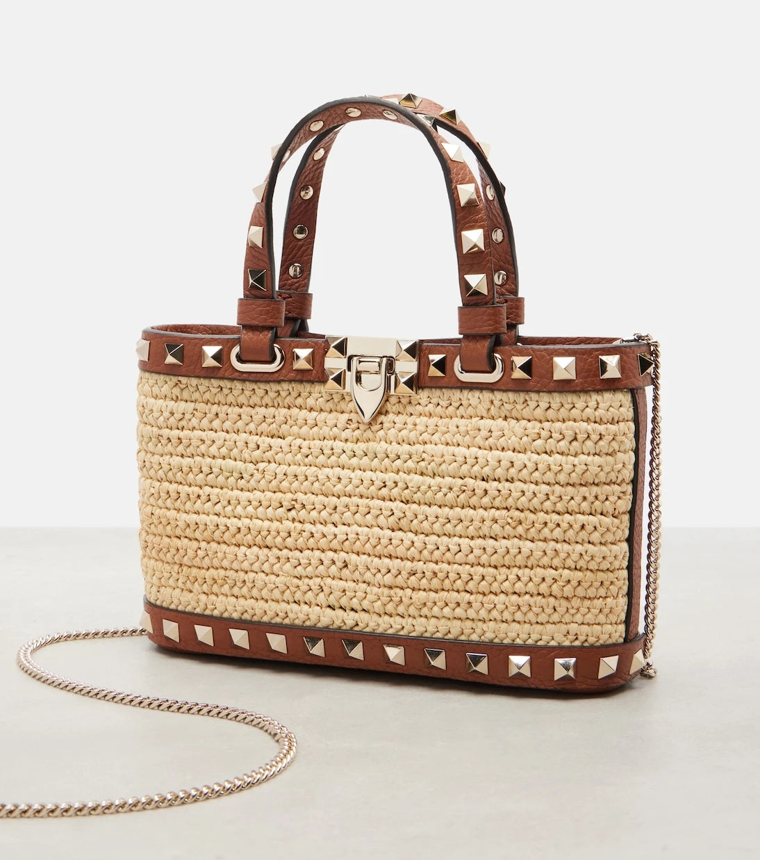 Valentino Garavani - Rockstud Mini raffia tote bag