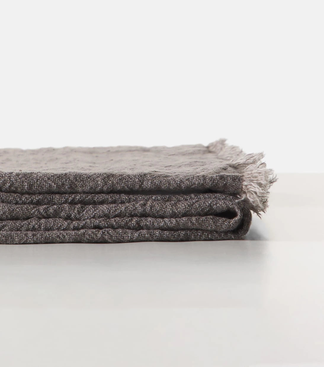 Maison de Vacances - Linen crêpe throw