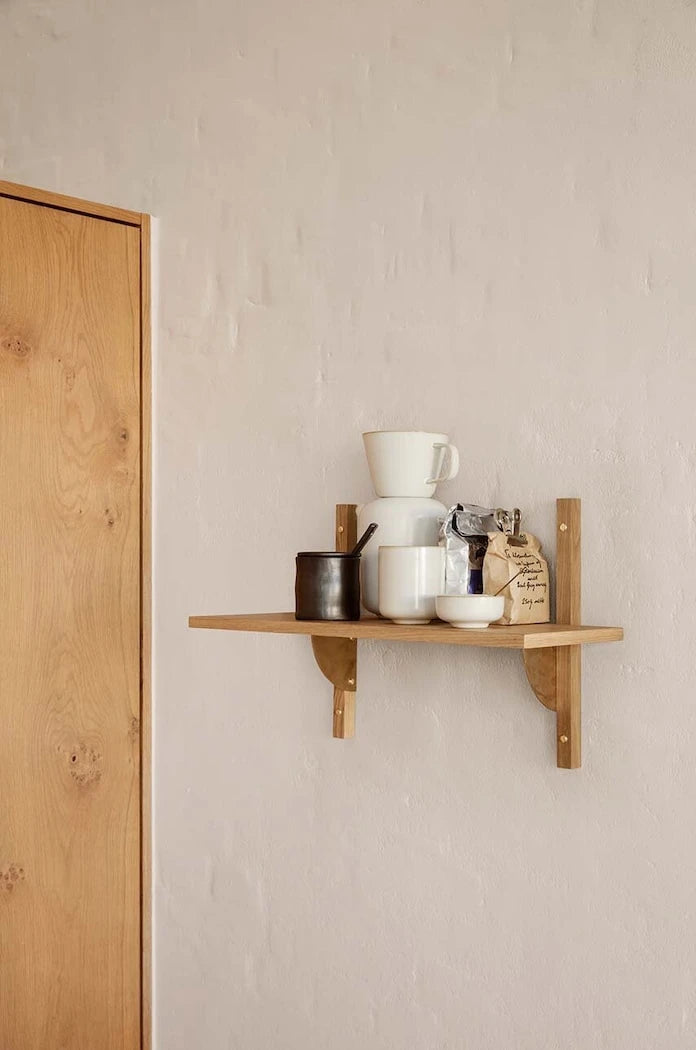 Кутия с капак ferm LIVING Flow Jar