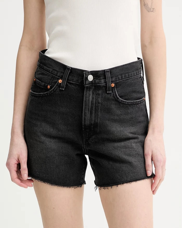 Levi's kadın denim kısa pantolon RIBCAGE A-LINE