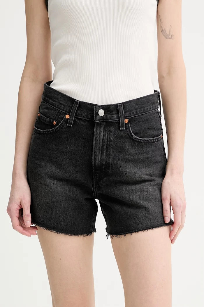 Levi's kadın denim kısa pantolon RIBCAGE A-LINE