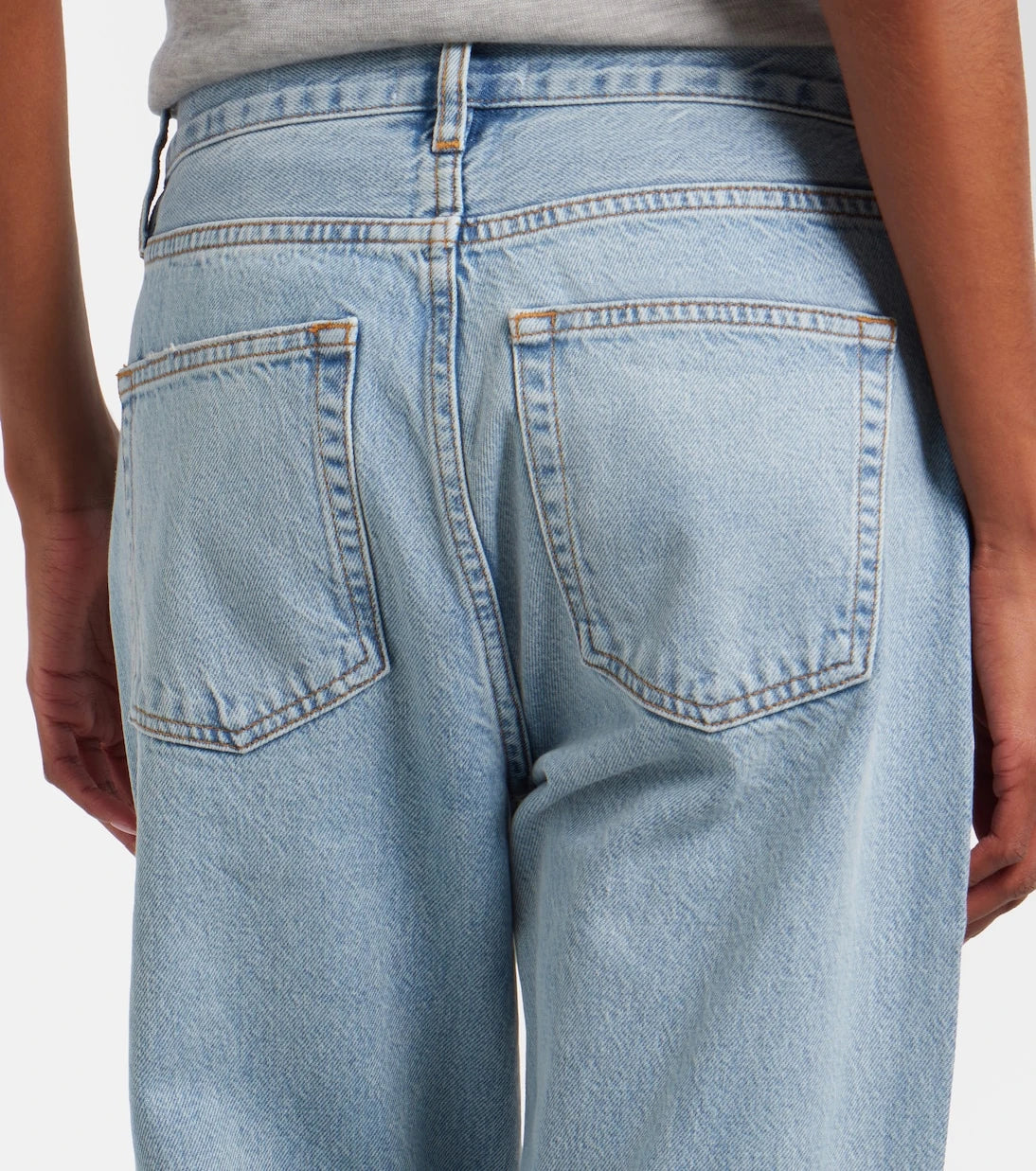 Frame - The Hang Cuff straight jeans