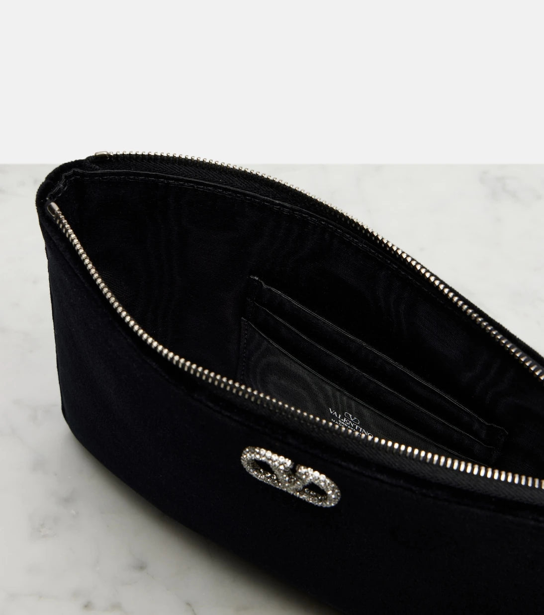 Valentino Garavani - VLogo velvet pouch