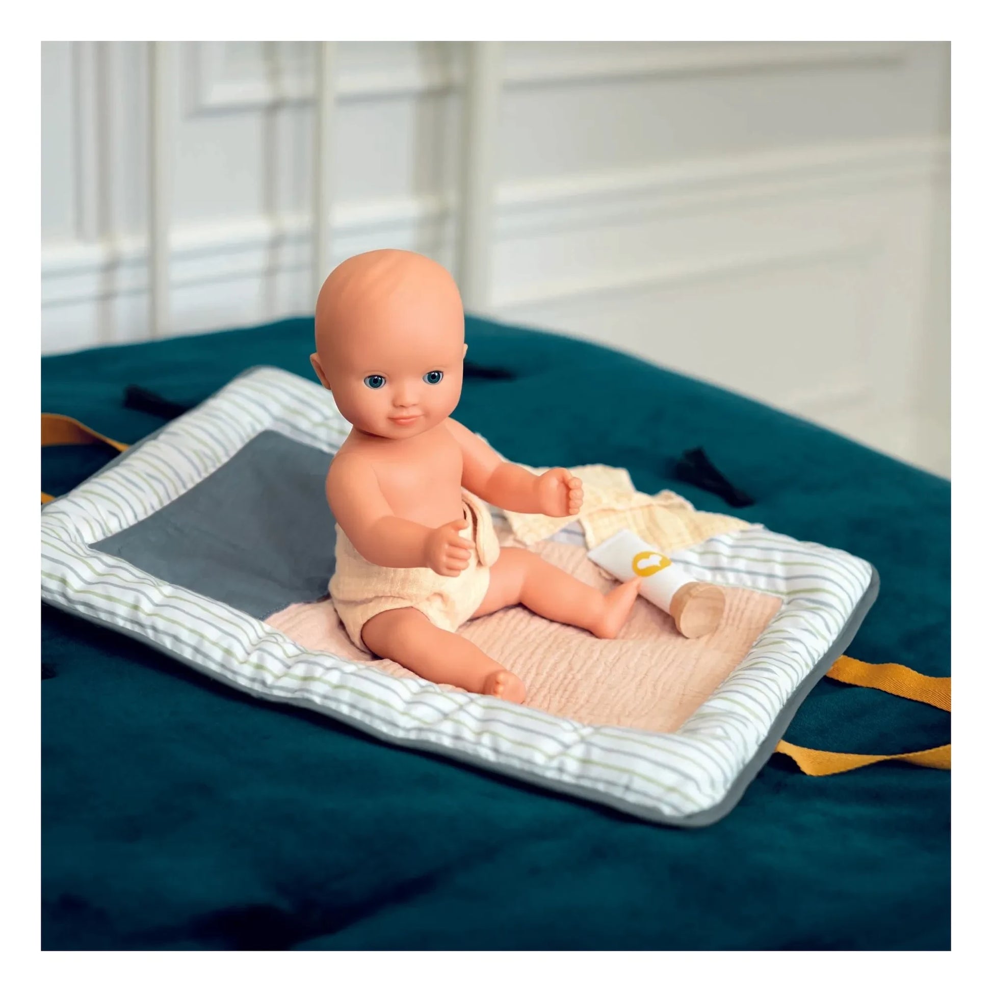 Djeco - POMEA - Olive bather