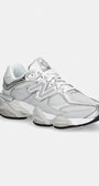New Balance 9060 маратонки