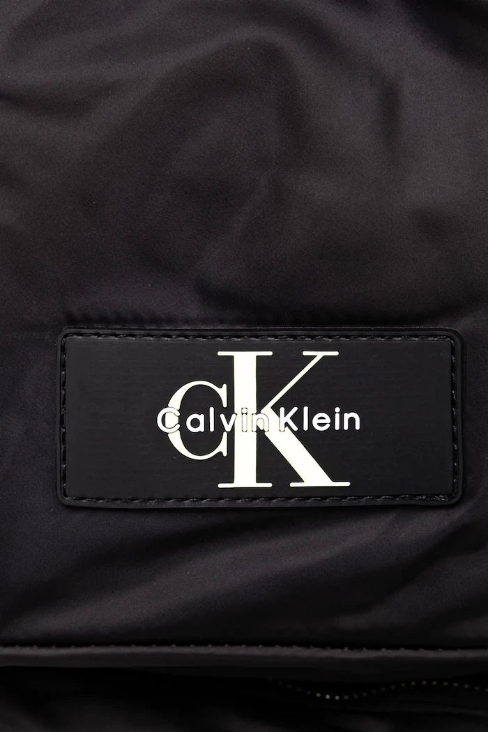 Calvin Klein Çanta 50 x 38 x 9 cm