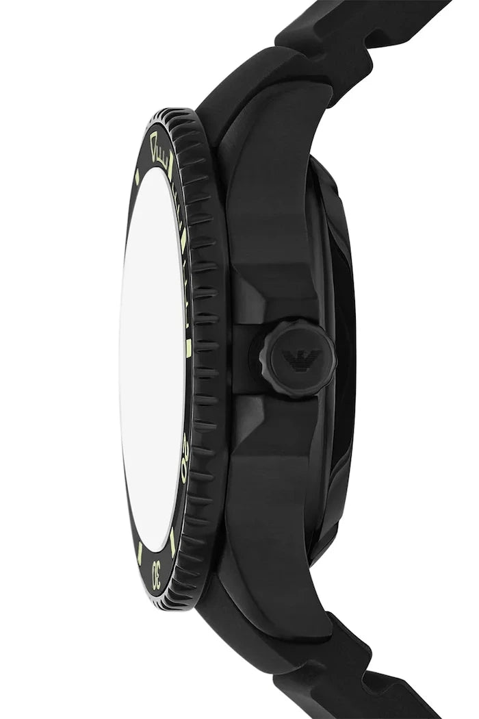 Часовник Emporio Armani SEA EXPLORER