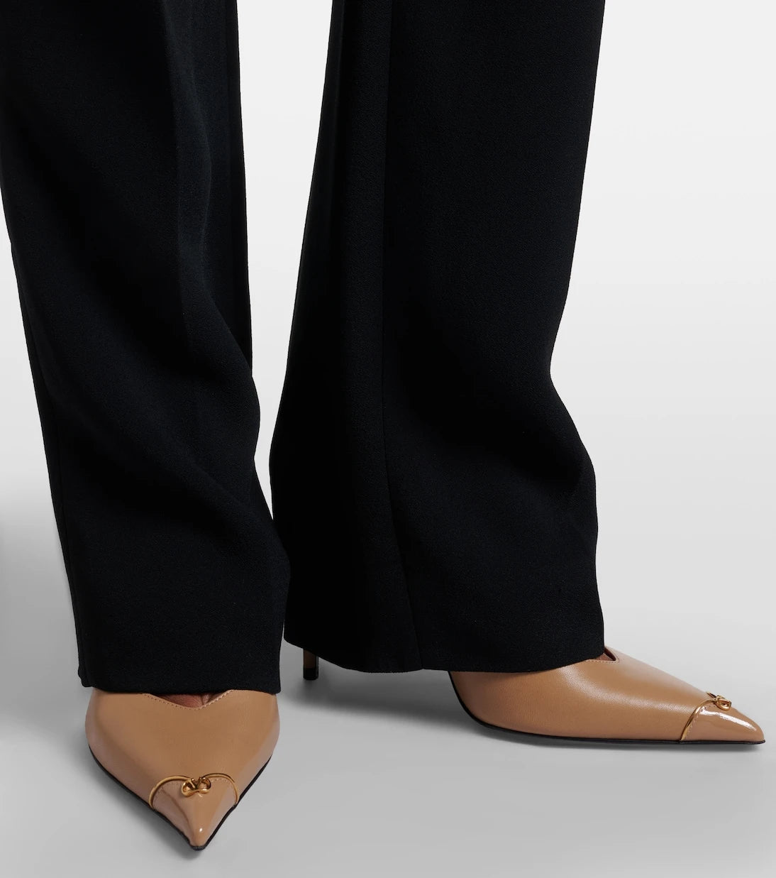 Valentino Garavani - Heartip VLogo leather pumps