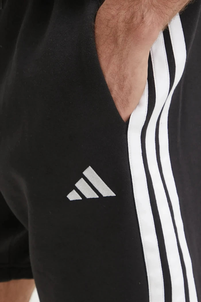 Къс панталон adidas Essentials