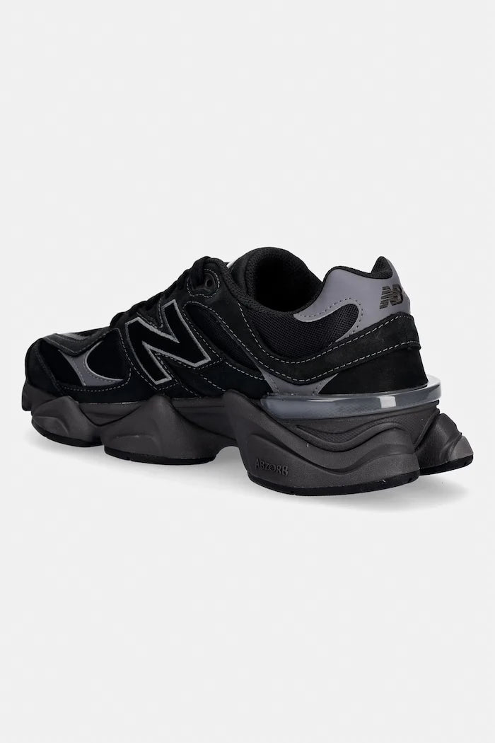 New Balance 9060 маратонки