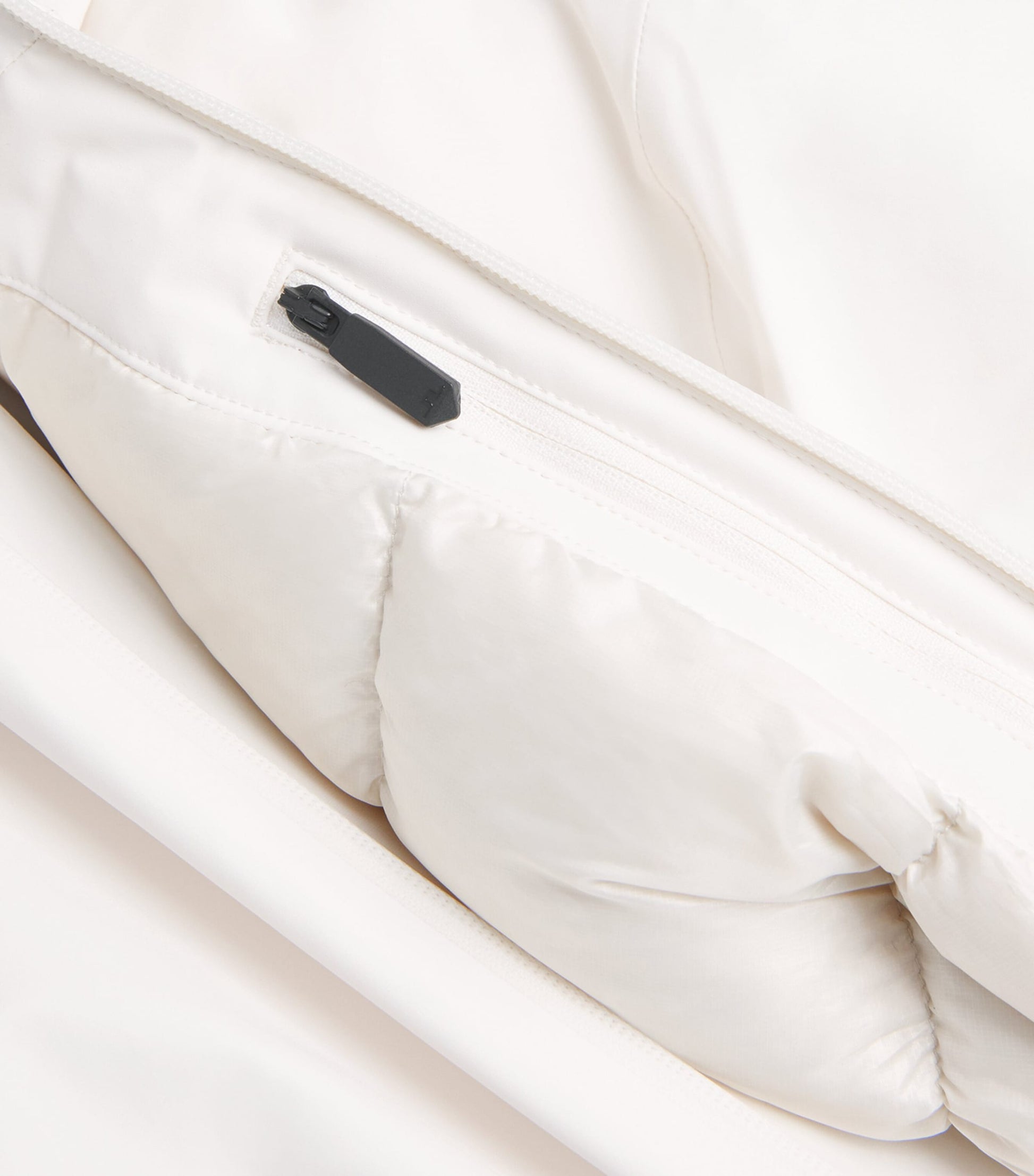 Down Waterproof Oak Puffer Jacket