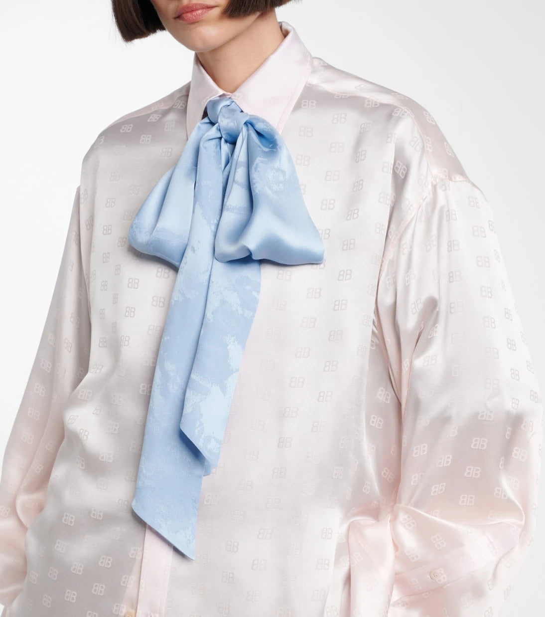 Balenciaga - وشاح حريري