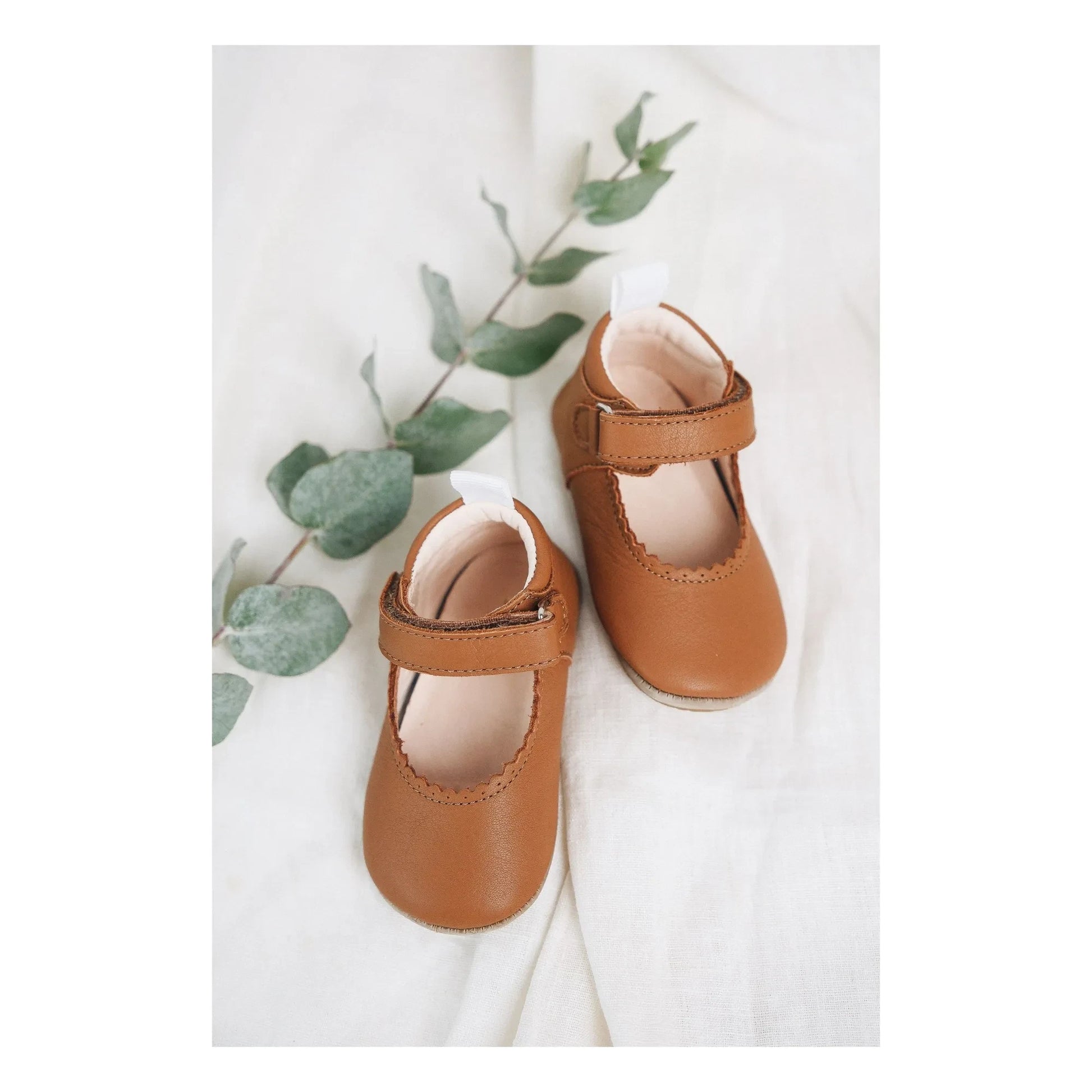 Lazare - Celeste Scratch Slippers | Camel