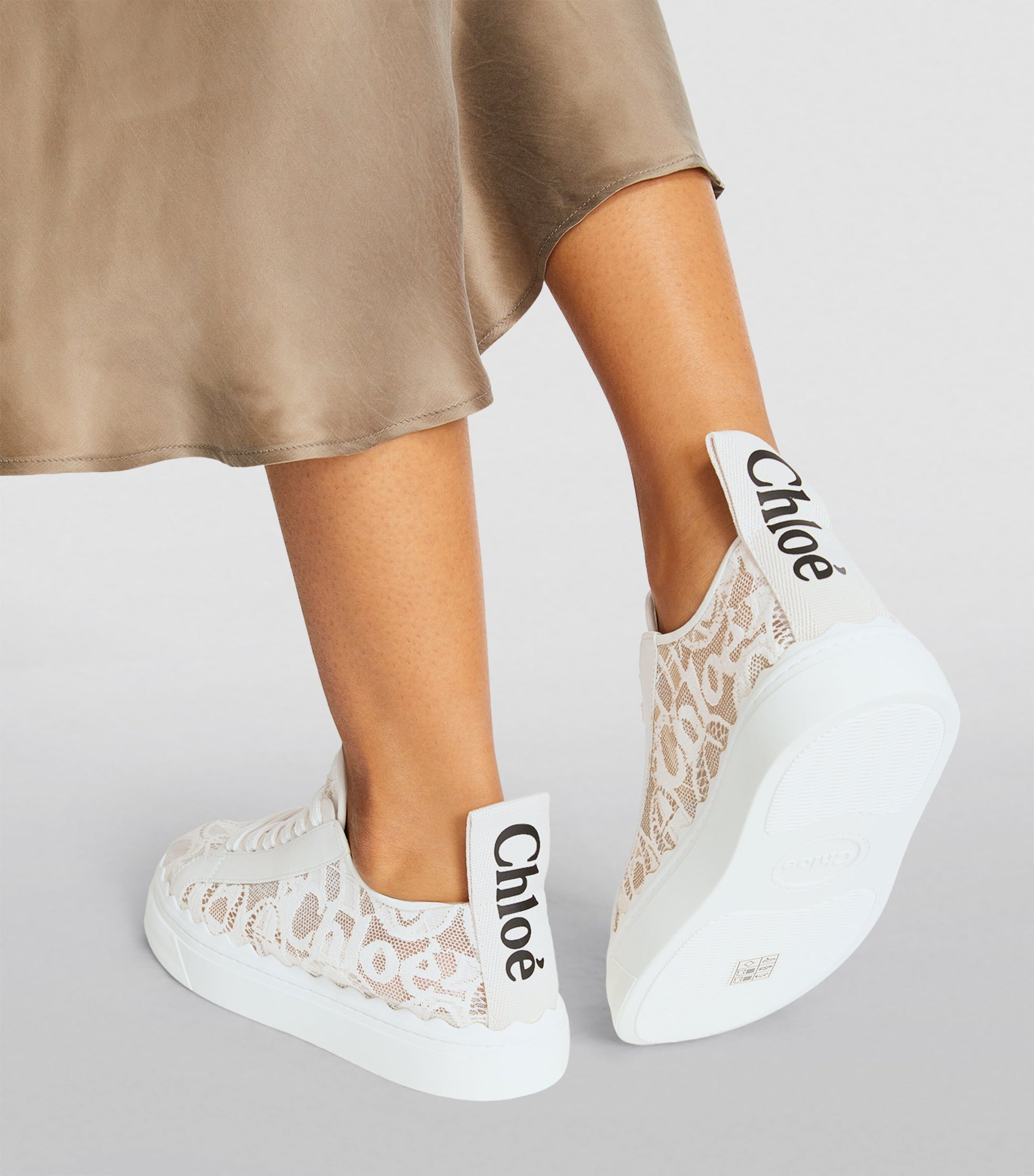 Chloé Beige Lace Lauren Sneakers