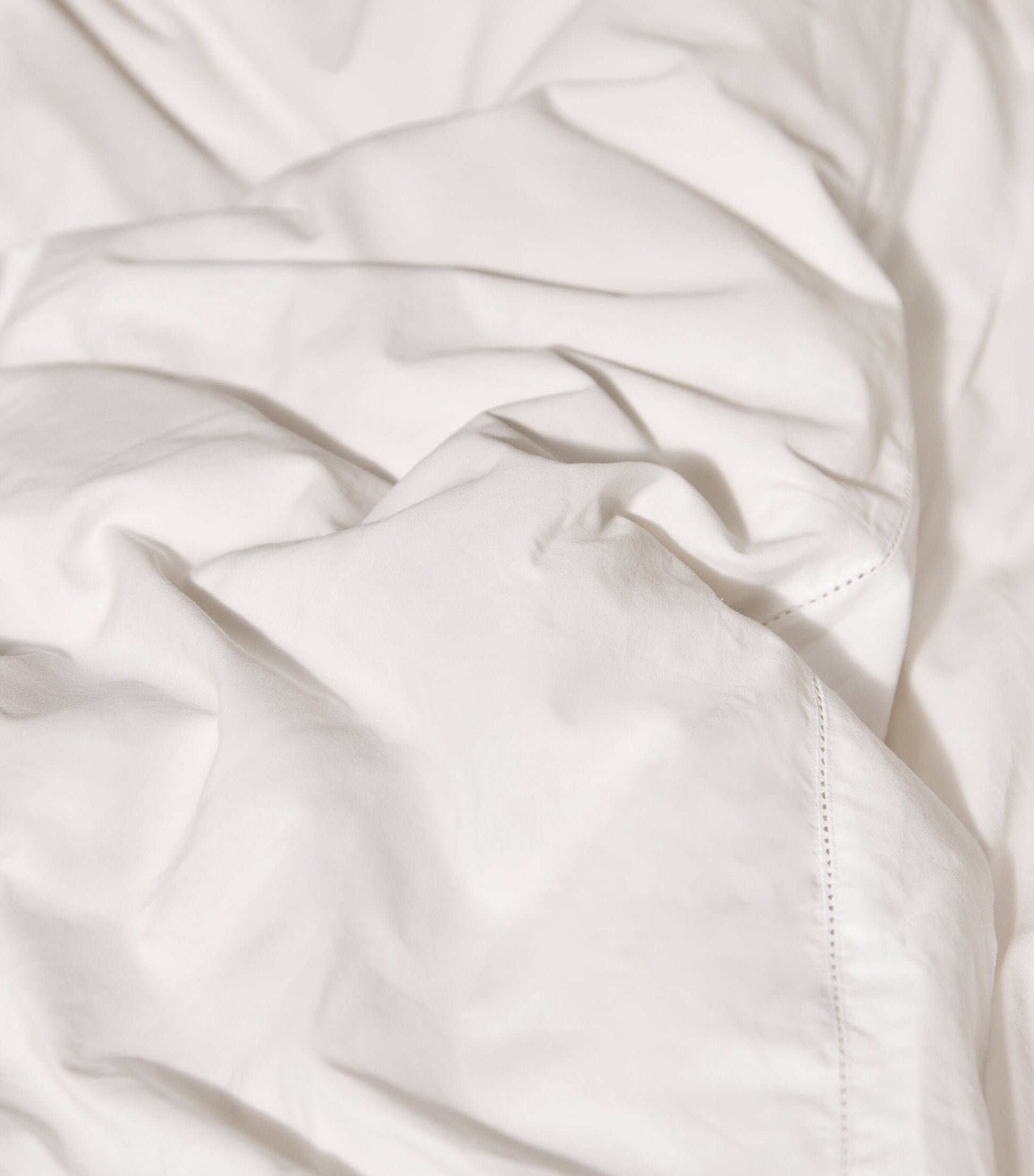 Cadogan Emperor Fitted Sheet (215cm x 215cm)