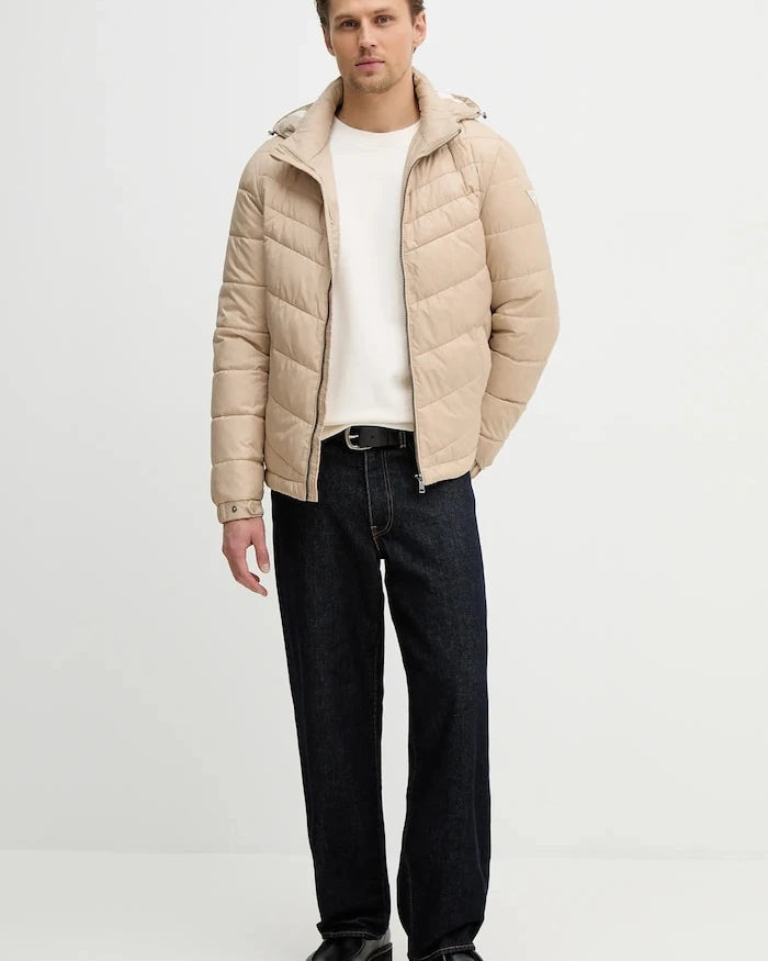 Guess Mont