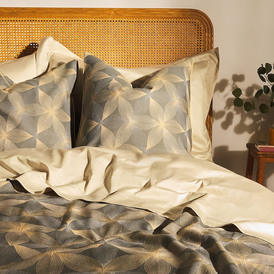 Celso De Lemos Bourdon Super King Duvet Cover (260cm x 220cm)