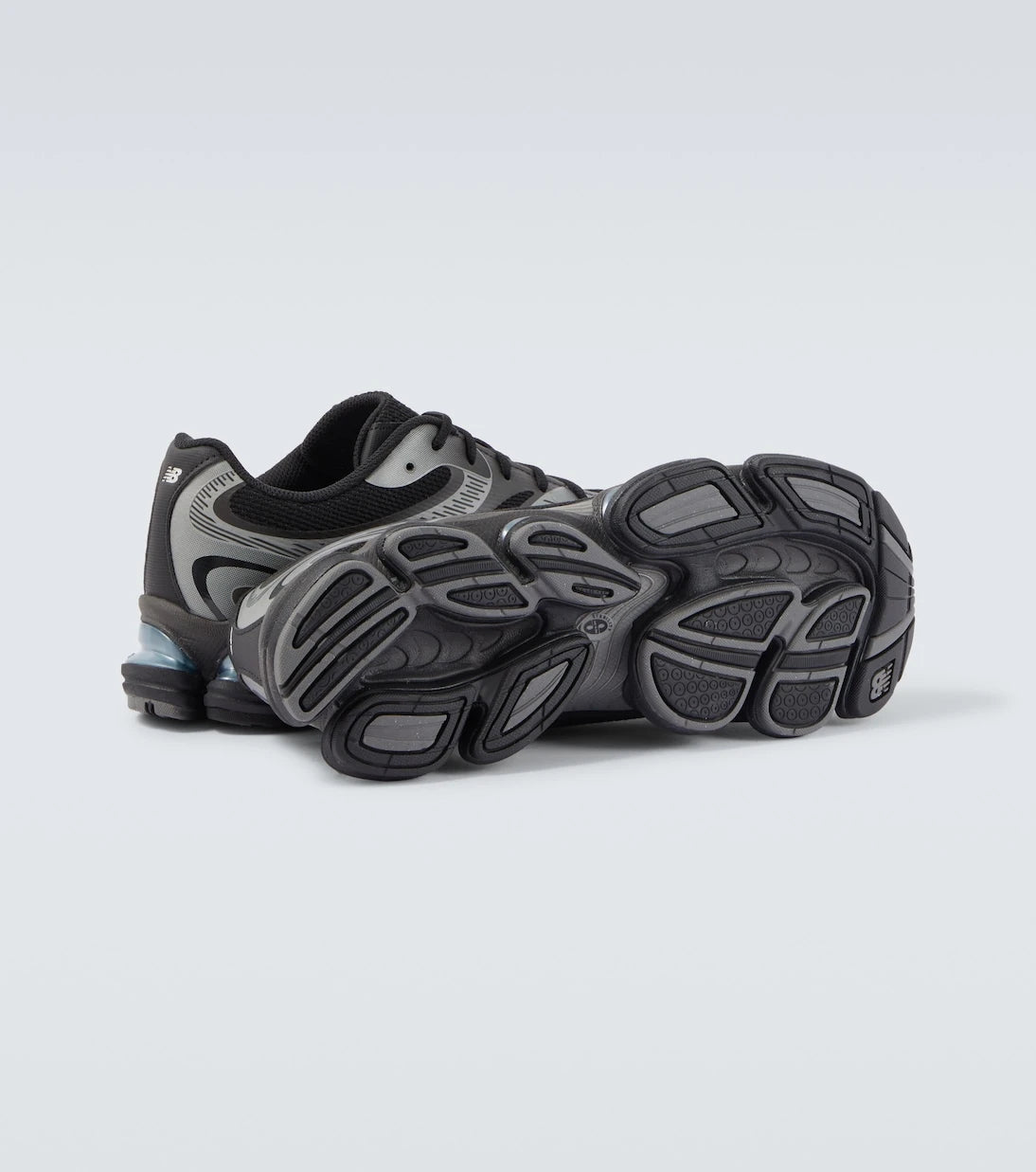 New Balance - Absorb 2000 mesh sneakers