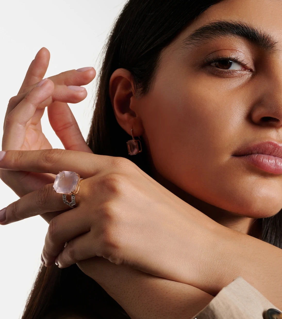 Mateo - 14kt gold ring with topaz and diamonds