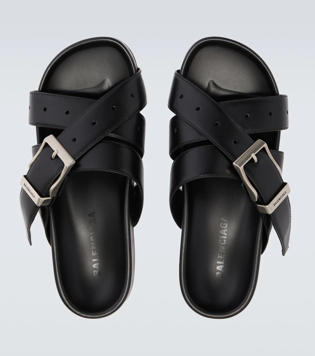 Balenciaga - حذاء مفتوح من الجلد بكعب عالٍ وشريط