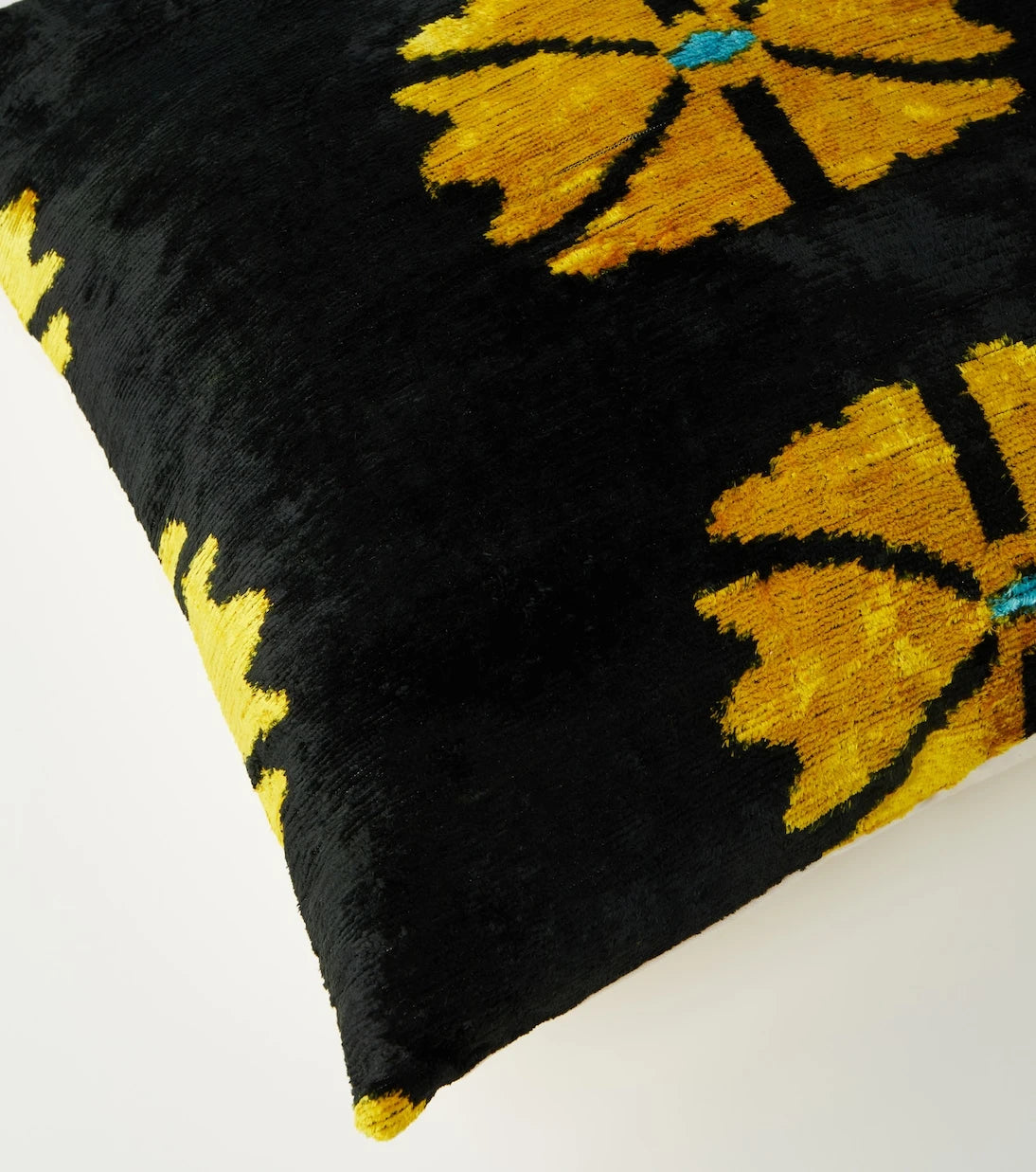 Les-Ottomans - Silk and cotton cushion