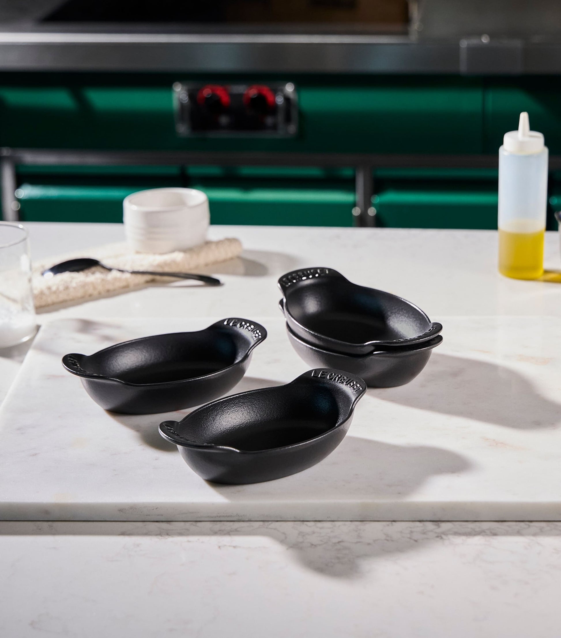 Le Creuset Set of 4 Cast Iron Gourmand Oval Mini Bakers (15cm)