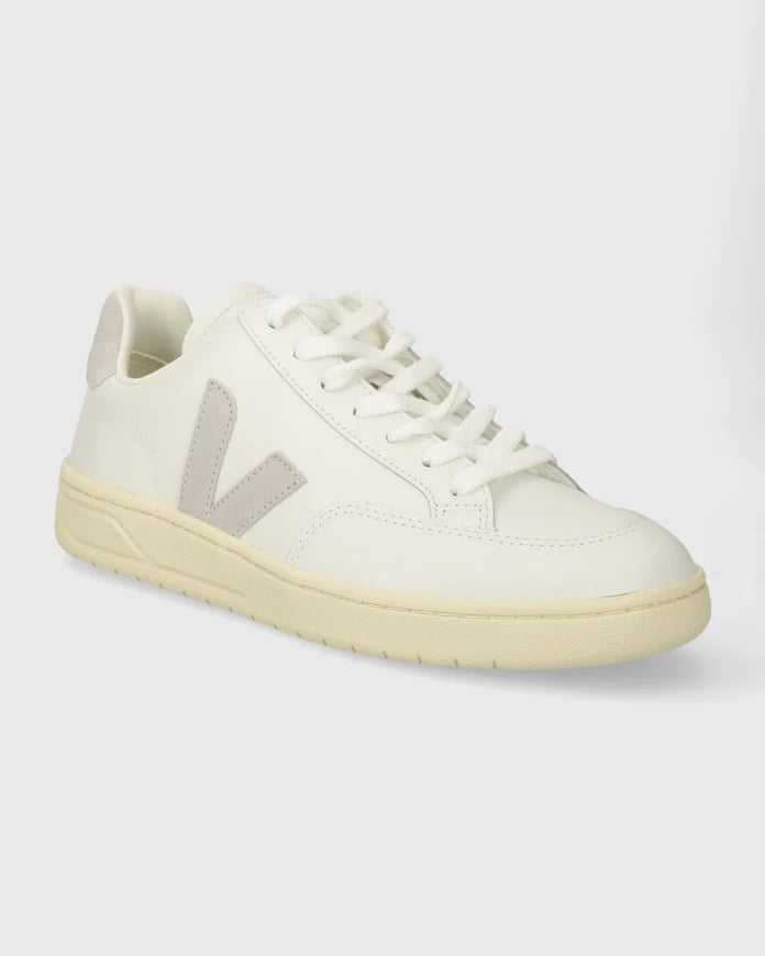Кожени маратонки Veja V-12