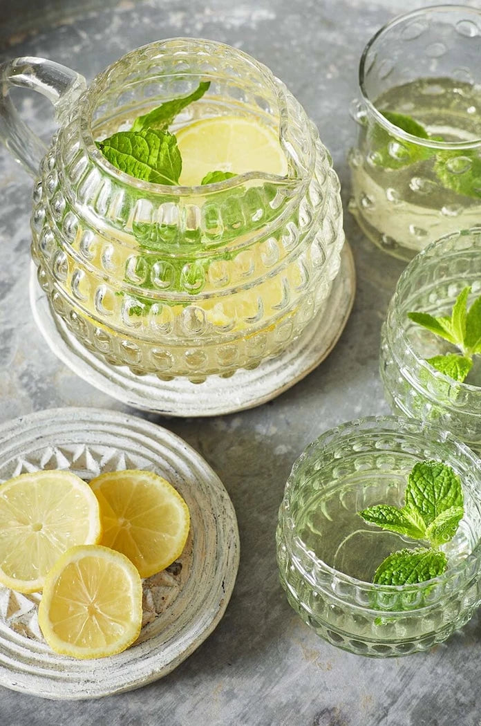 Кана Madam Stoltz
