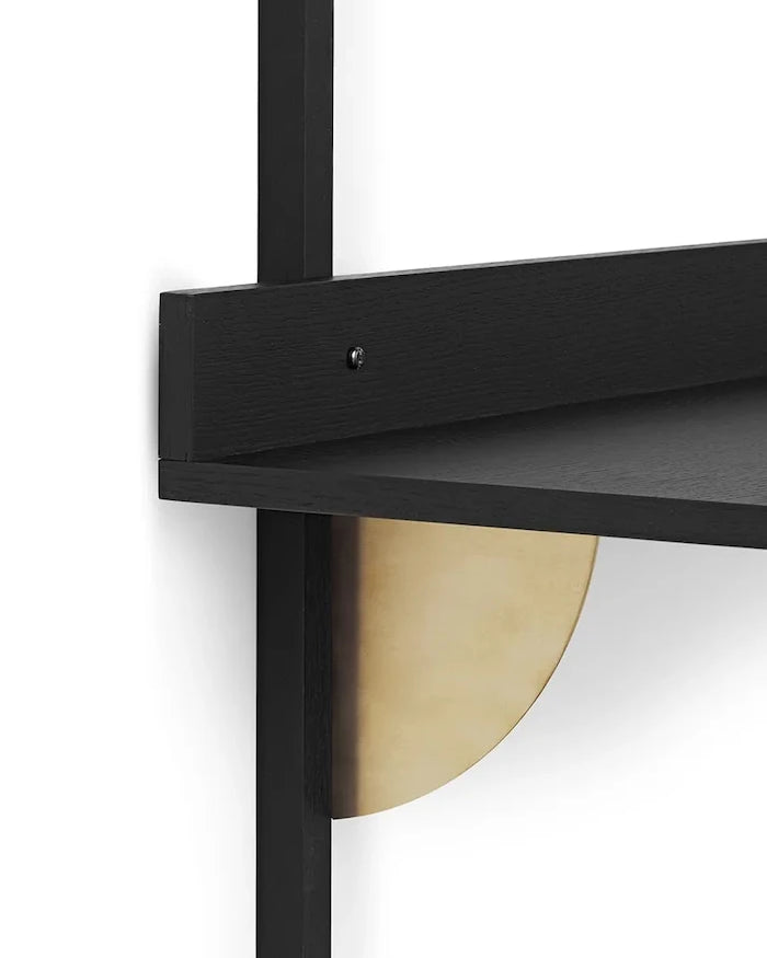 Стенен рафт ferm LIVING Sector Desk