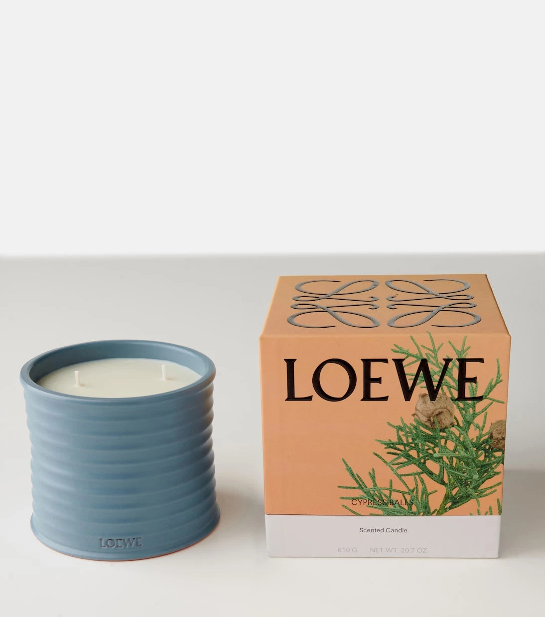 Loewe Home Scents - Cypress Balls Medium scented candle