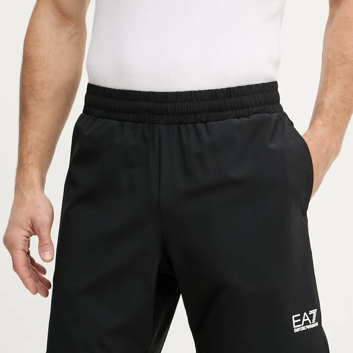 EA7 Emporio Armani erkek spor şort