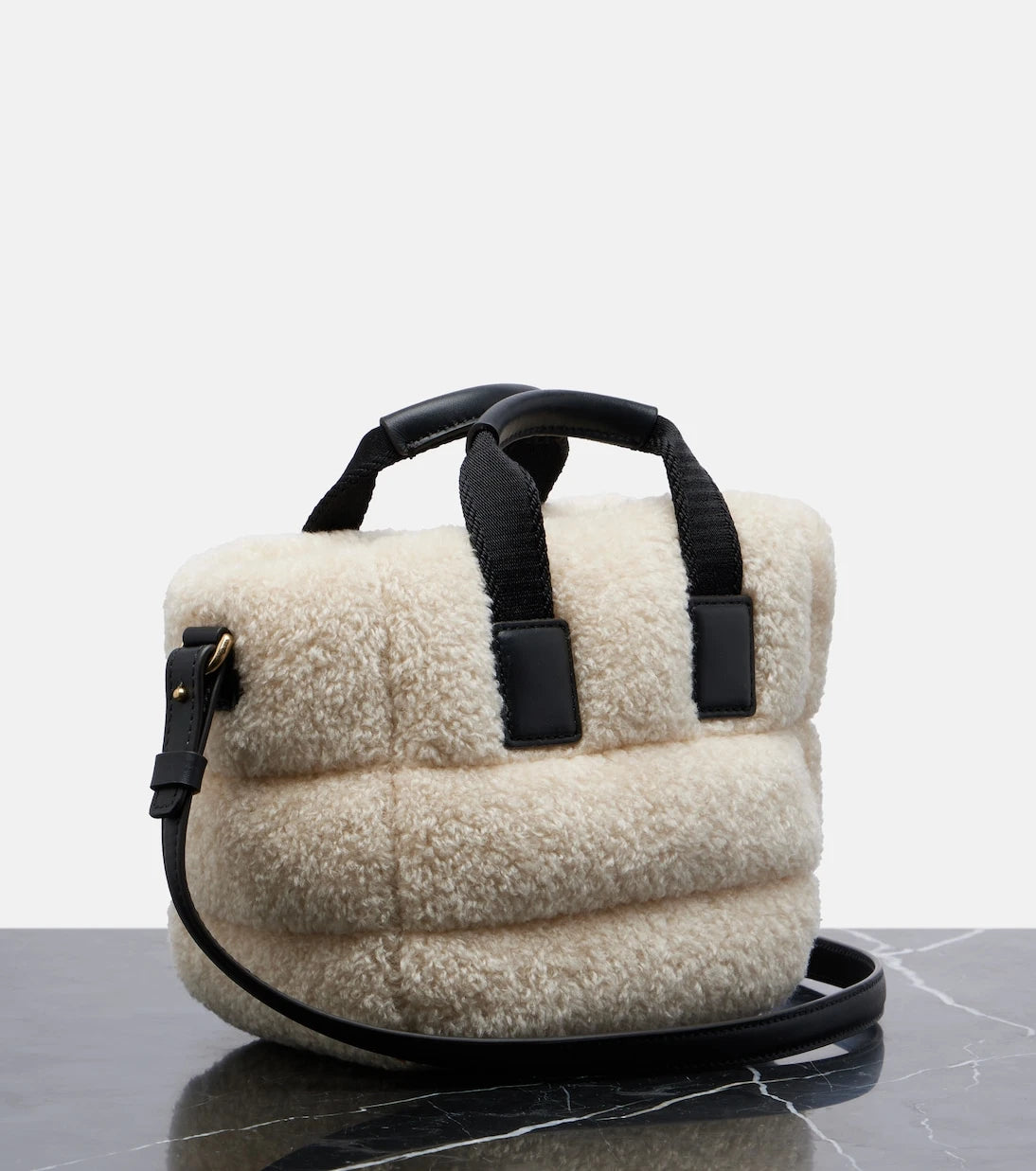 Moncler - حقيبة كارادوك توتي صغيرة بتصميم تيدي