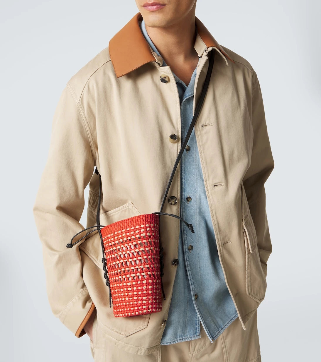 Loewe - حقيبة كتف باولا أيبزا بحواف جلدية